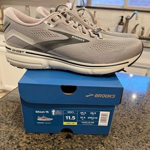Brooks Ghost 15 - Size 11.5 EE